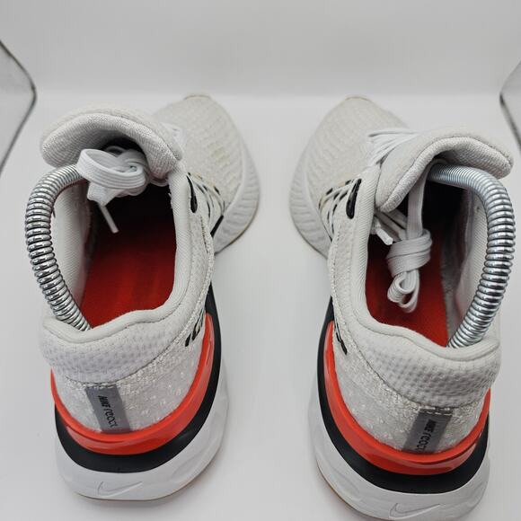 Nike React Infinity Run Flyknit 3 Leopard White Black Womens 8 Running Shoes - Picture 8 of 12